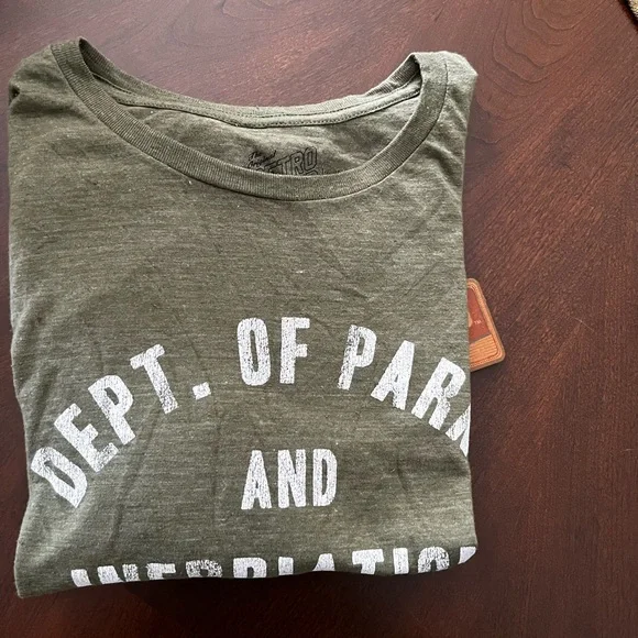 Original Retro Brand tee NWT 🥃🍹😂 - Picture 3 of 6